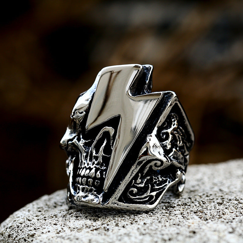 Punk Skull Retro Titanium Steel Lightning Rings