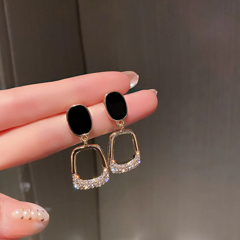 Women's Simple Cold Style High-grade Temperament Goddess Earrings
