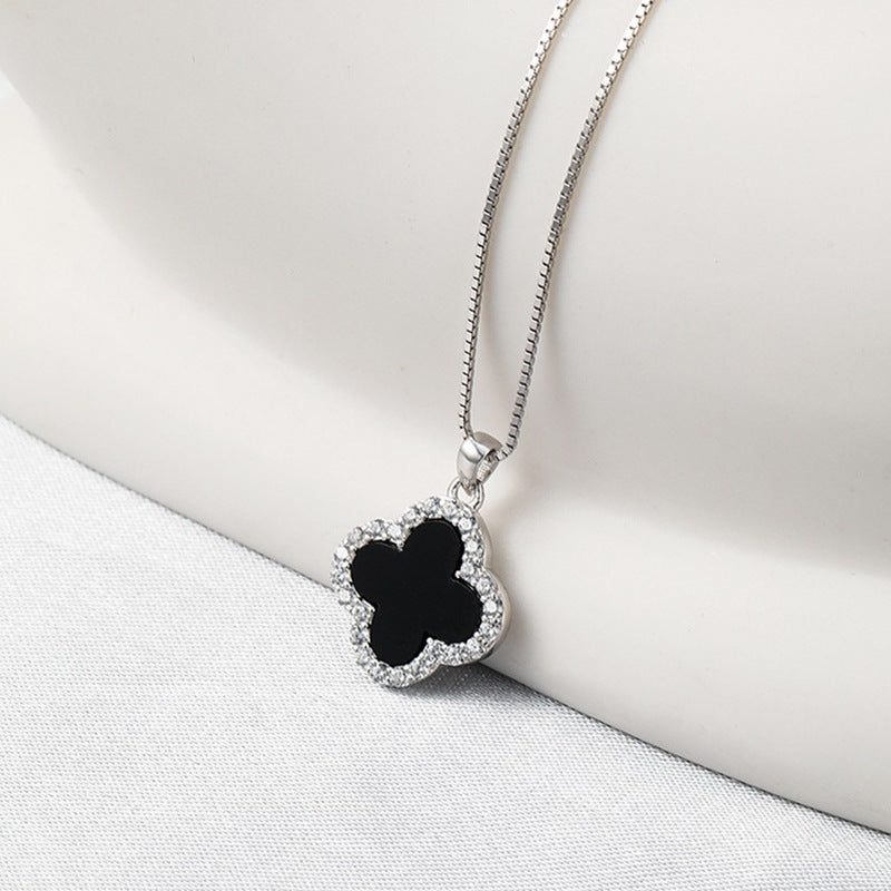 Female Light Luxury Minority Sense Clavicle Chain Necklaces