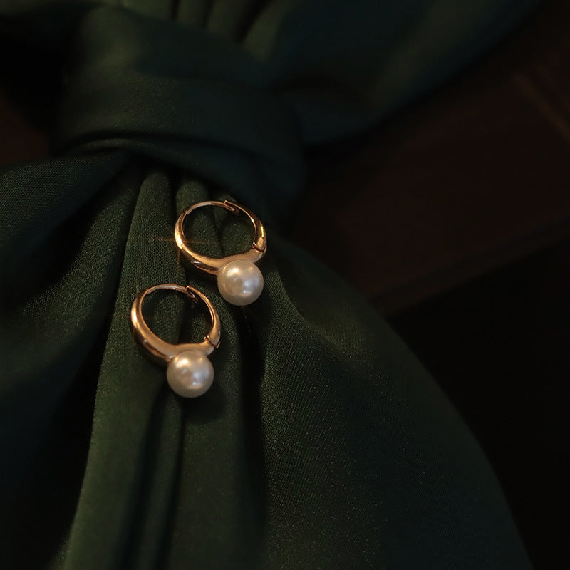 Women's Pearl High-grade Ear Simple Circle Clips Earrings