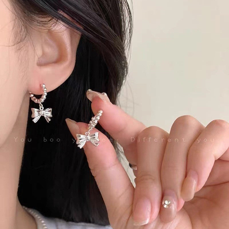 High-grade Female Niche Vintage Pearl Flower Elegant Earrings