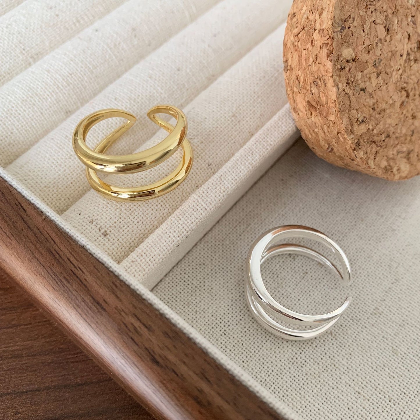 Wind Simple Glossy Fashionable Temperamental Style Rings