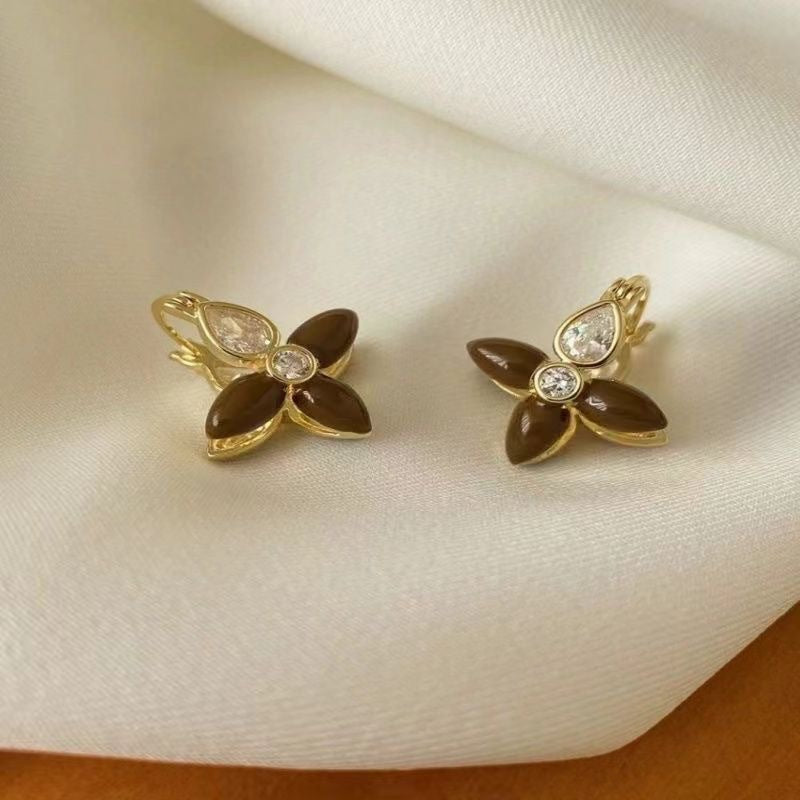 Women's Niche Design Ear Clip High-grade Retro Enamel Flower Earrings