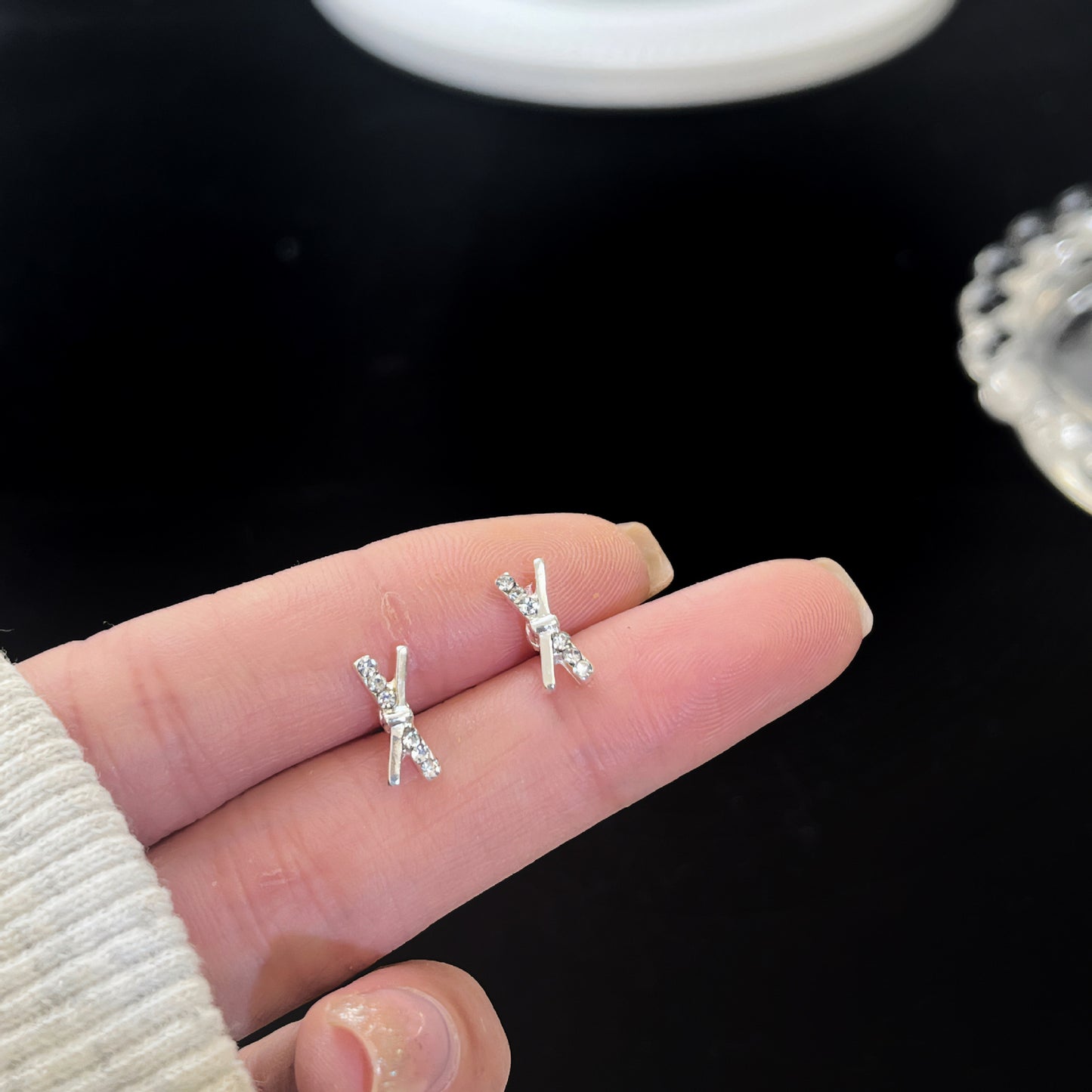 Cool Collection Female Zircon Temperament Live Earrings