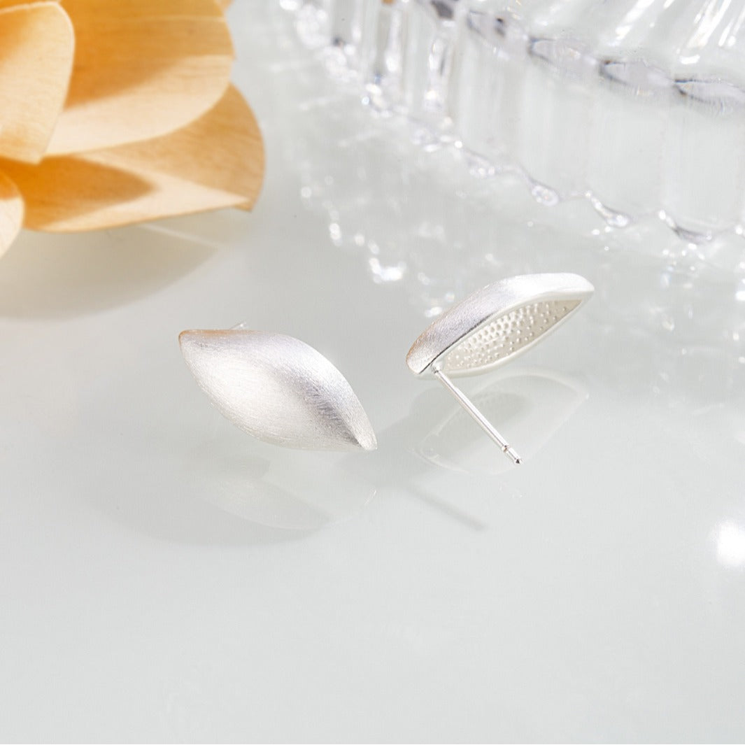 Design Brushed Leaf Shape Cold Style Earrings