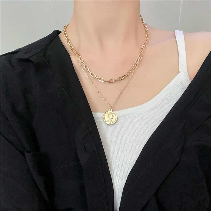 Portrait Round Twin Simple Clavicle Chain Necklaces