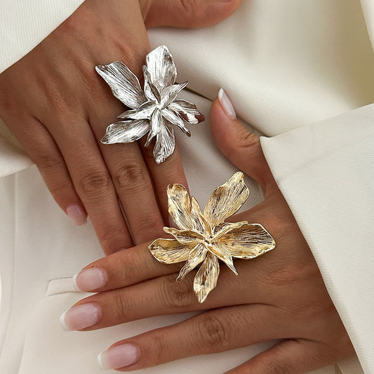Personality Five Petal Flower Three-dimensional Open Exaggerated Rings