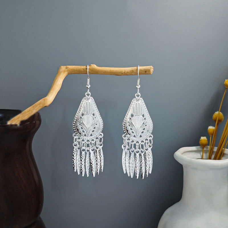 Sier Family Minority Ethnic Style Tourist Attractions Earrings