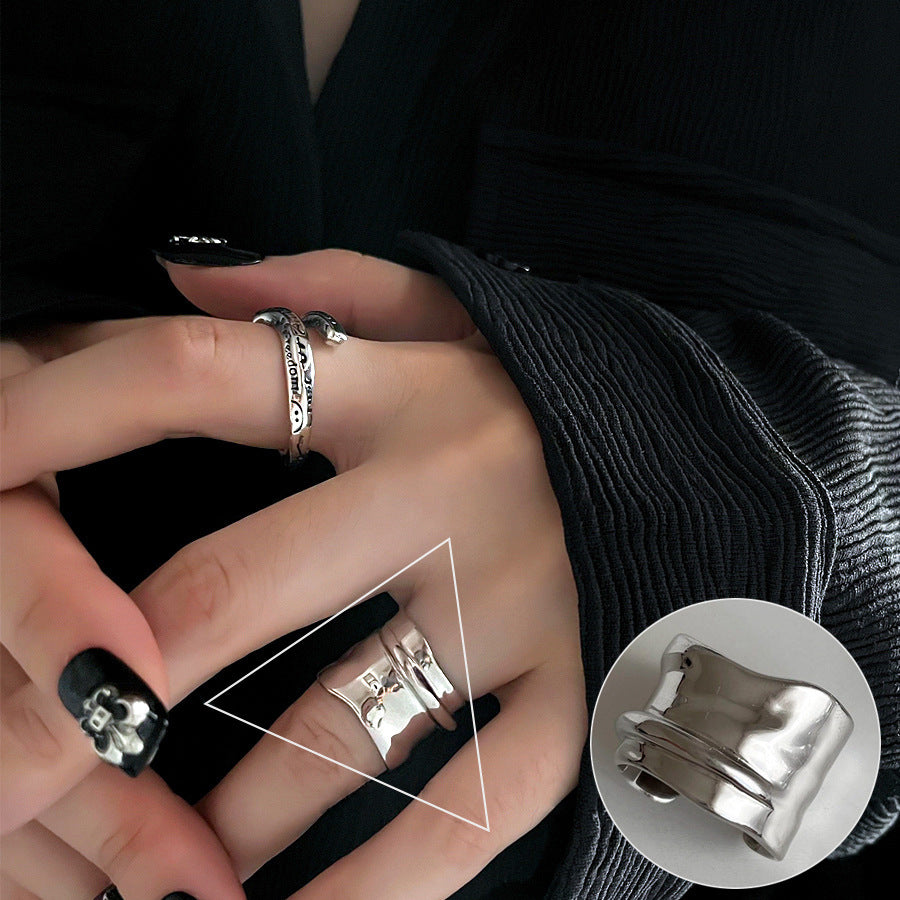 Women's Shaped Retro Stylish Water Drop Texture Rings