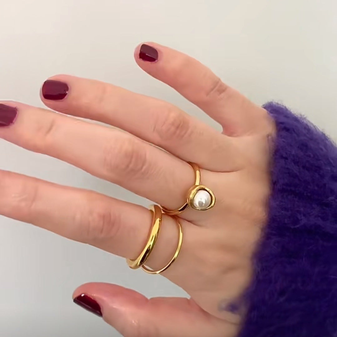Women's Style Shaped Gold-plated Index Finger Retro Rings