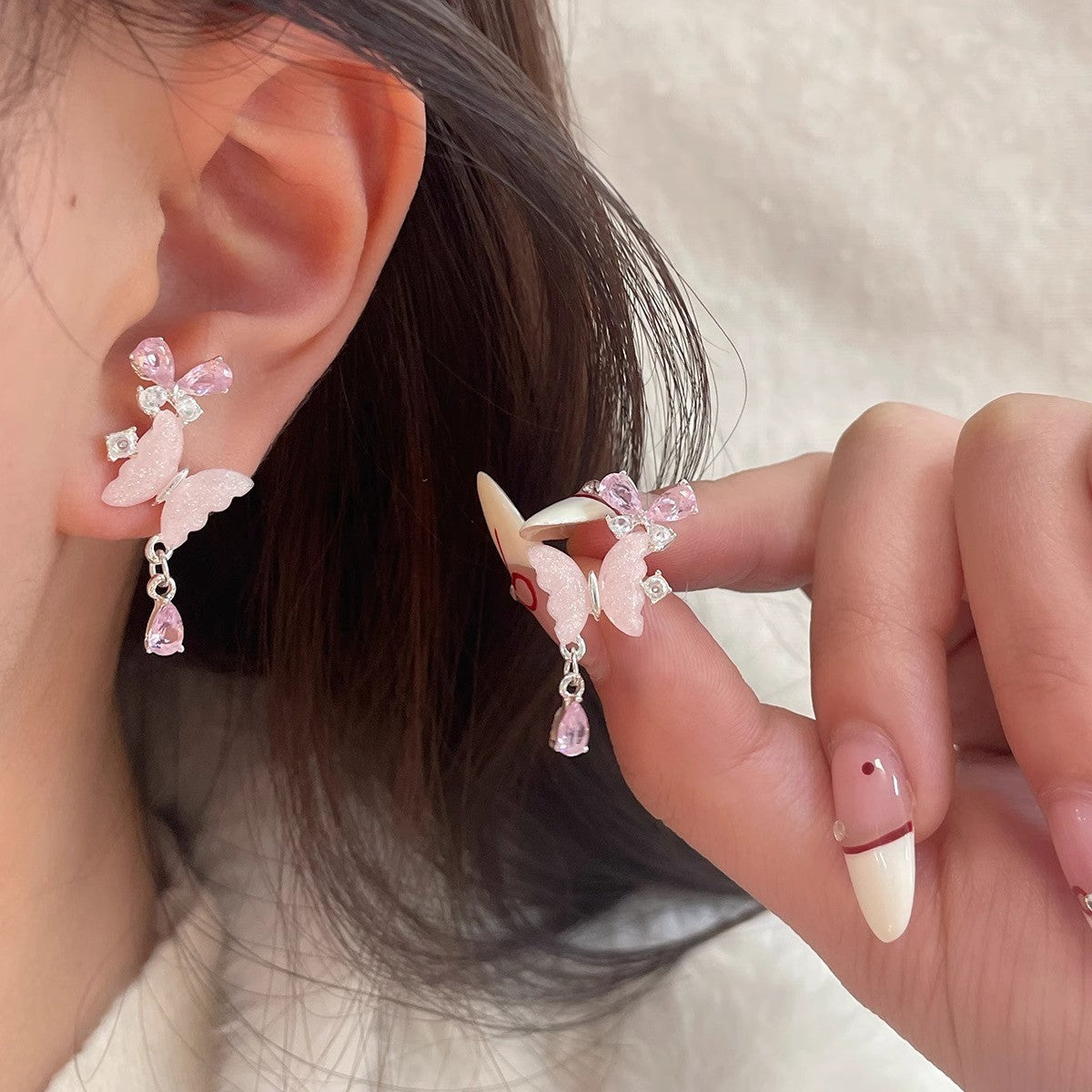 High-grade Female Niche Vintage Pearl Flower Elegant Earrings