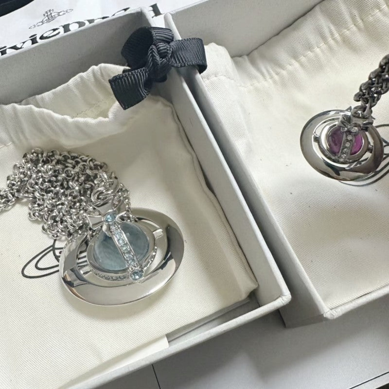 Mother Three-dimensional Planet Glacier Blue Large Necklaces