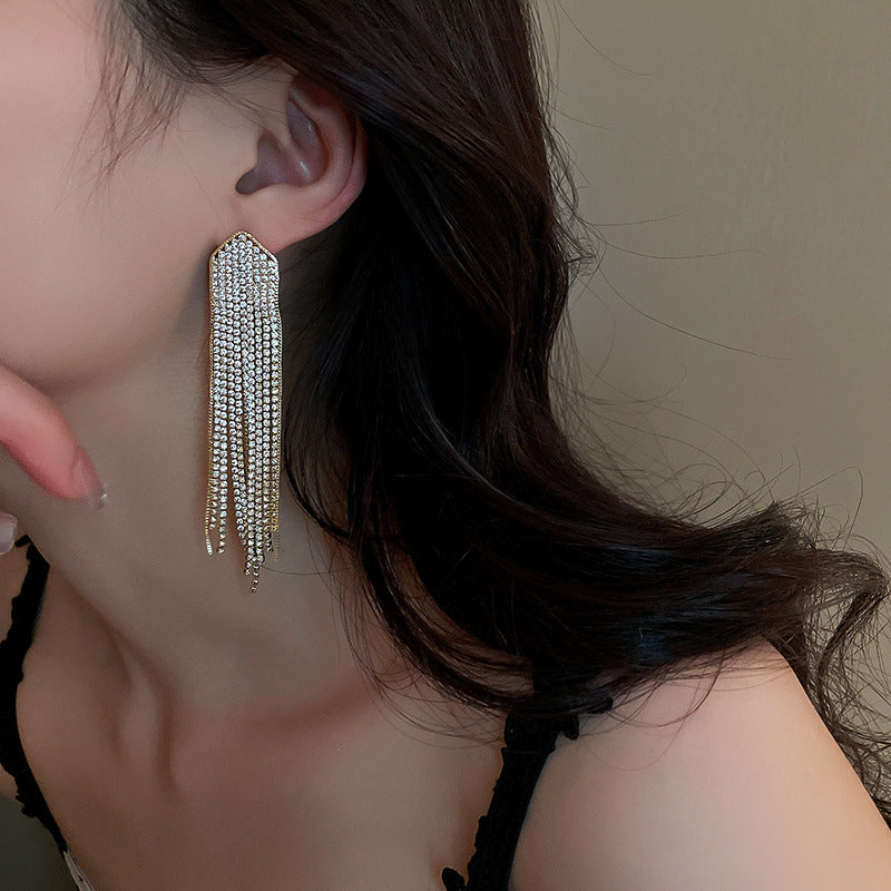 Needle Artificial Pearl Full Diamond Triangle Earrings