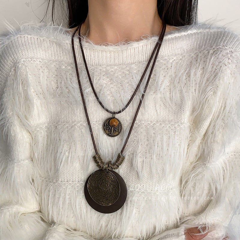 Women's Retro Fashion Long Sweater Chain Personalized Necklaces