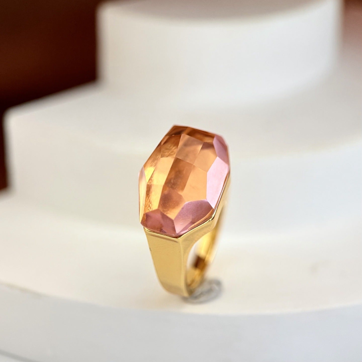 Geometric Cut Crystal Design Full Of Fire Color Craft Stable Ring