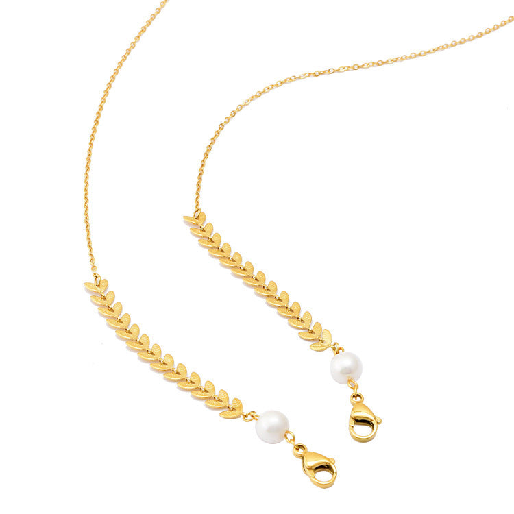 Pearl Titanium Steel Mask Chain Clover Necklaces