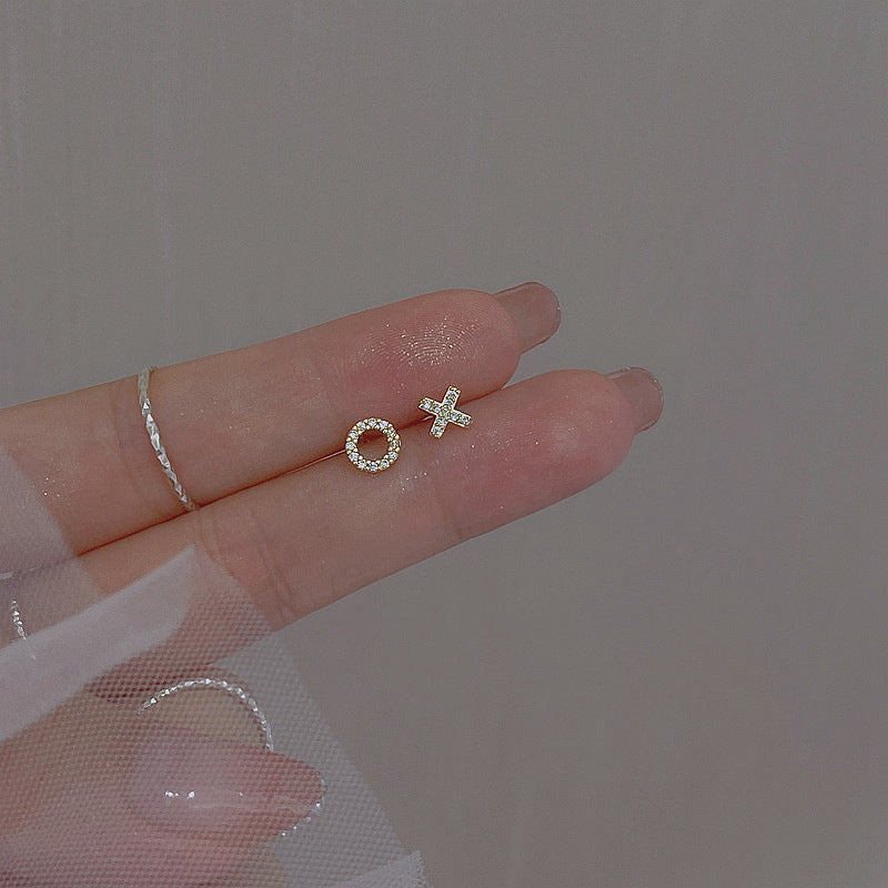 Asymmetric Alphabet Letter Female Simple Graceful Earrings