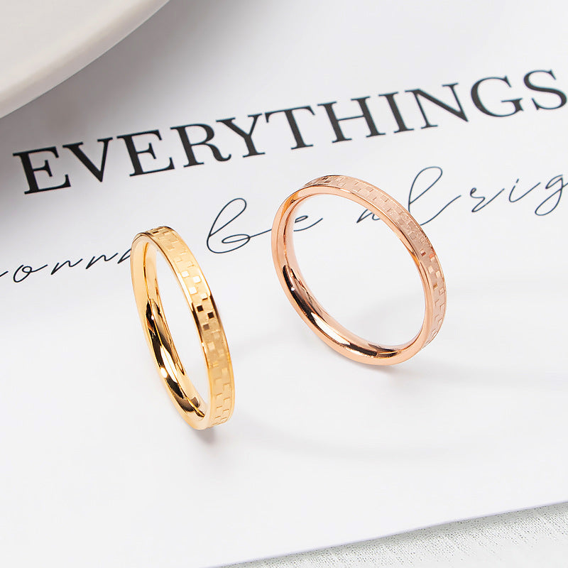 Women's Simple Plaid Gold Plated Light Luxury Rings