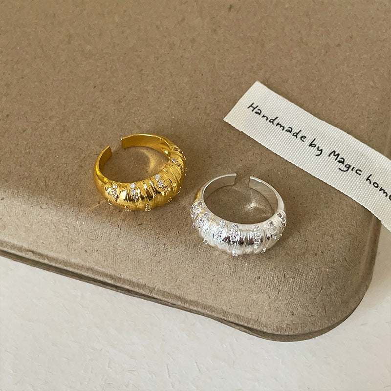 Brushed Pleated Zircon Metal Female Niche Unique Elegant Fashion Rings