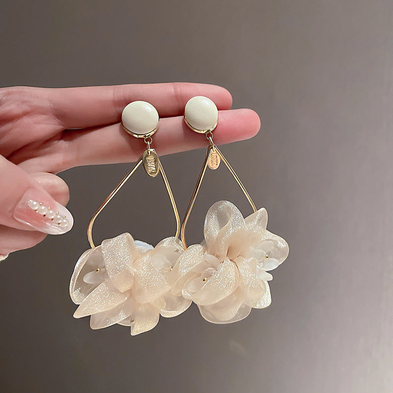 Needle Net Yarn Flowers Vintage Little Earrings
