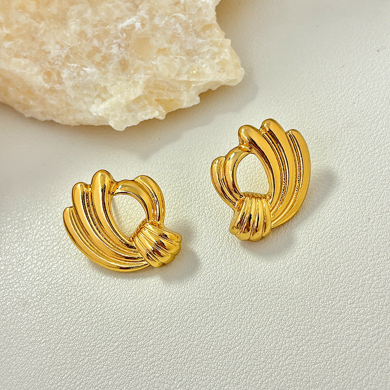 Luxury High-grade Simple Metal Alloy Niche Earrings