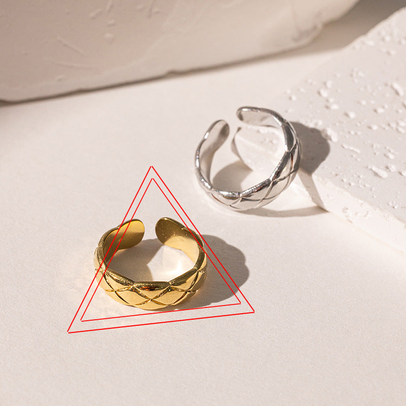 Steel Gold-plated Love Heart Flowers Glossy Rings