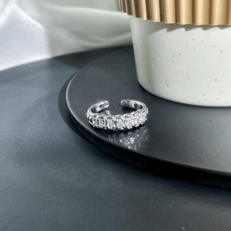 Exquisite Small Simple Inlaid Open-end Zircon Female Rings