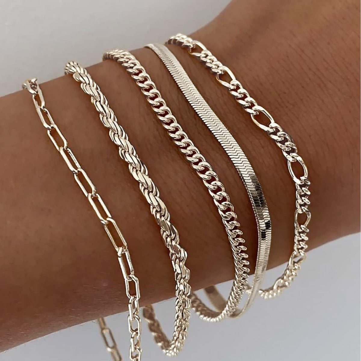 Ornament Exquisite Suit Personality Retro Metal Bracelets