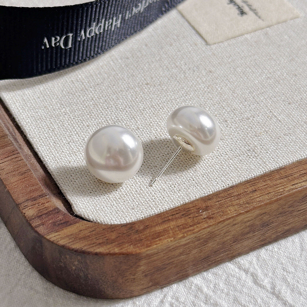 Women's Pearl Fashion High-grade Summer Ear Light Earrings