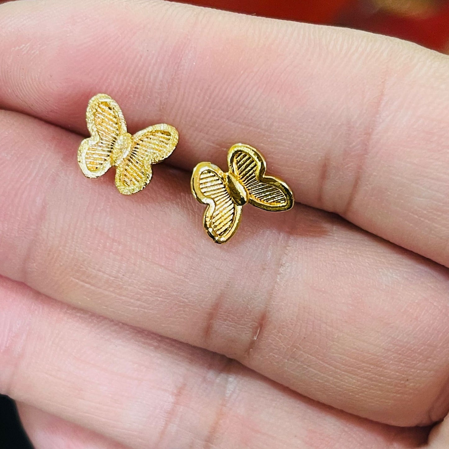 Women's Gold Small Ear Bar Simulation European Coin Earrings
