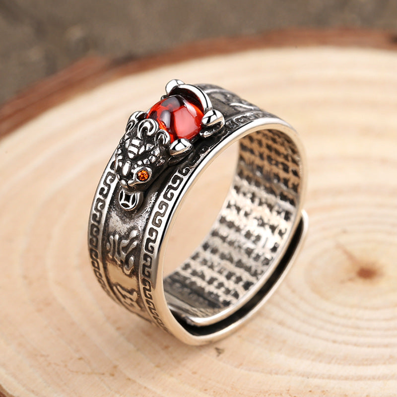 Sutra Lucky Cloud Pattern Male Garnet Rings