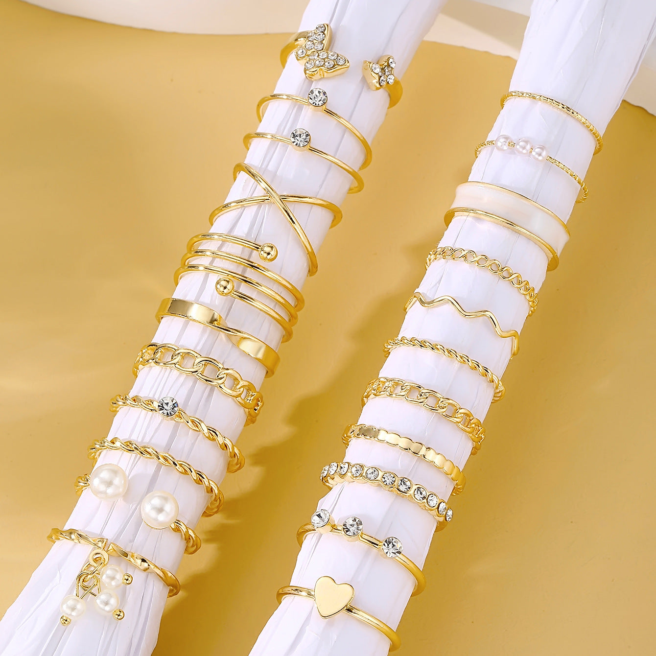 Butterfly Mixed Pearl Female Niche Senior Knuckle Suit Rings