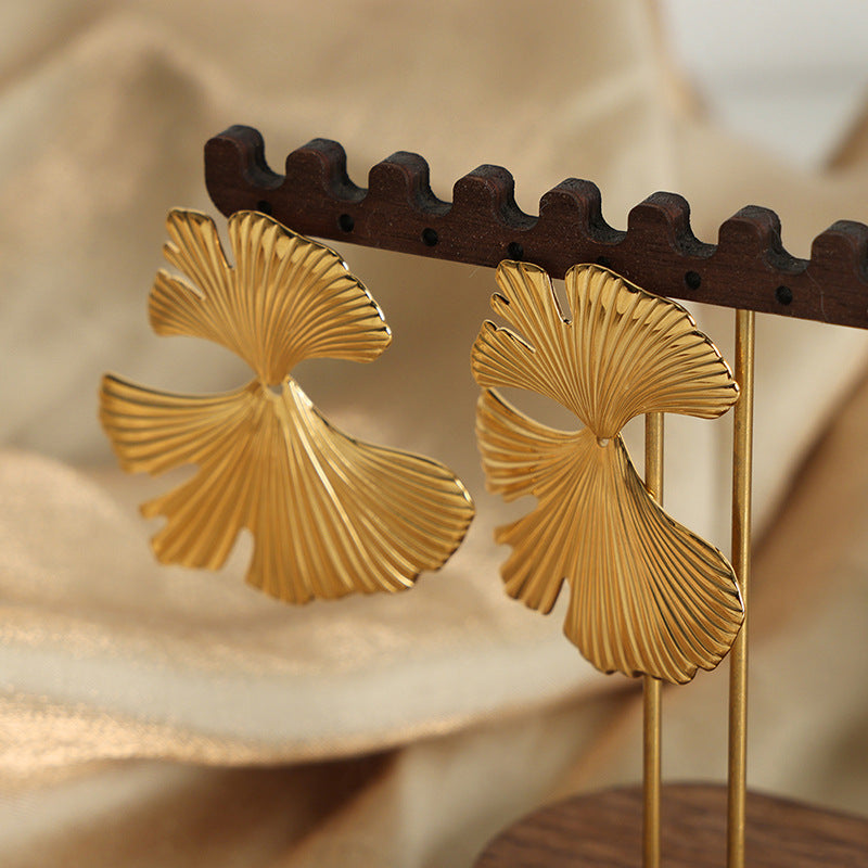 Women's Fan-shaped Pleated Fashionable Exaggerated Ginkgo Graceful Earrings