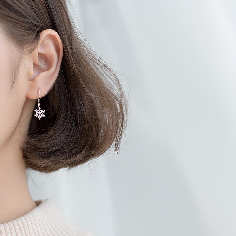 Series Elk Snowflake Small Antlers Fresh Earrings