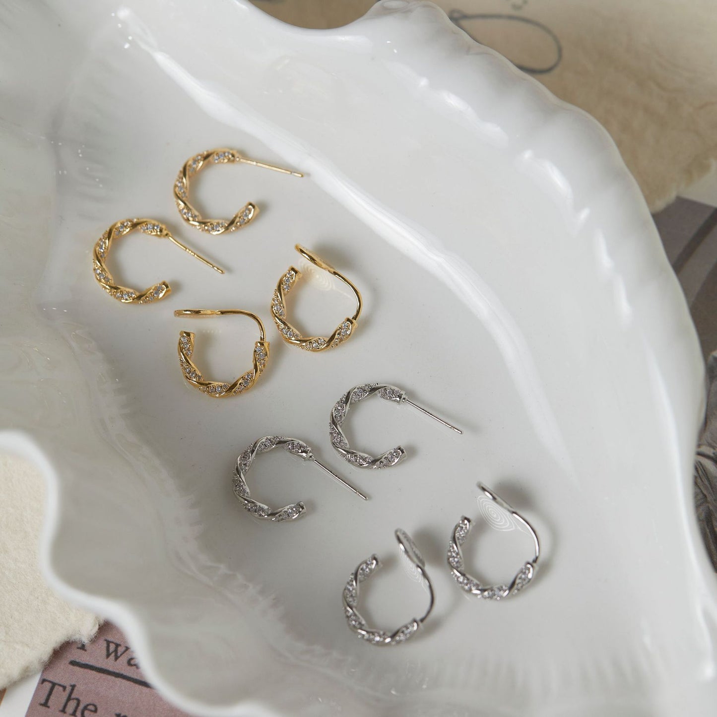 Can Be Used Ear Clip Gold Earrings