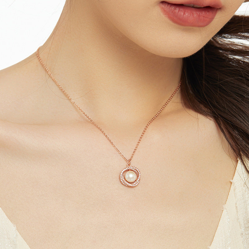 Women's Trendy Light Luxury Minority Clavicle Chain Titanium Necklaces