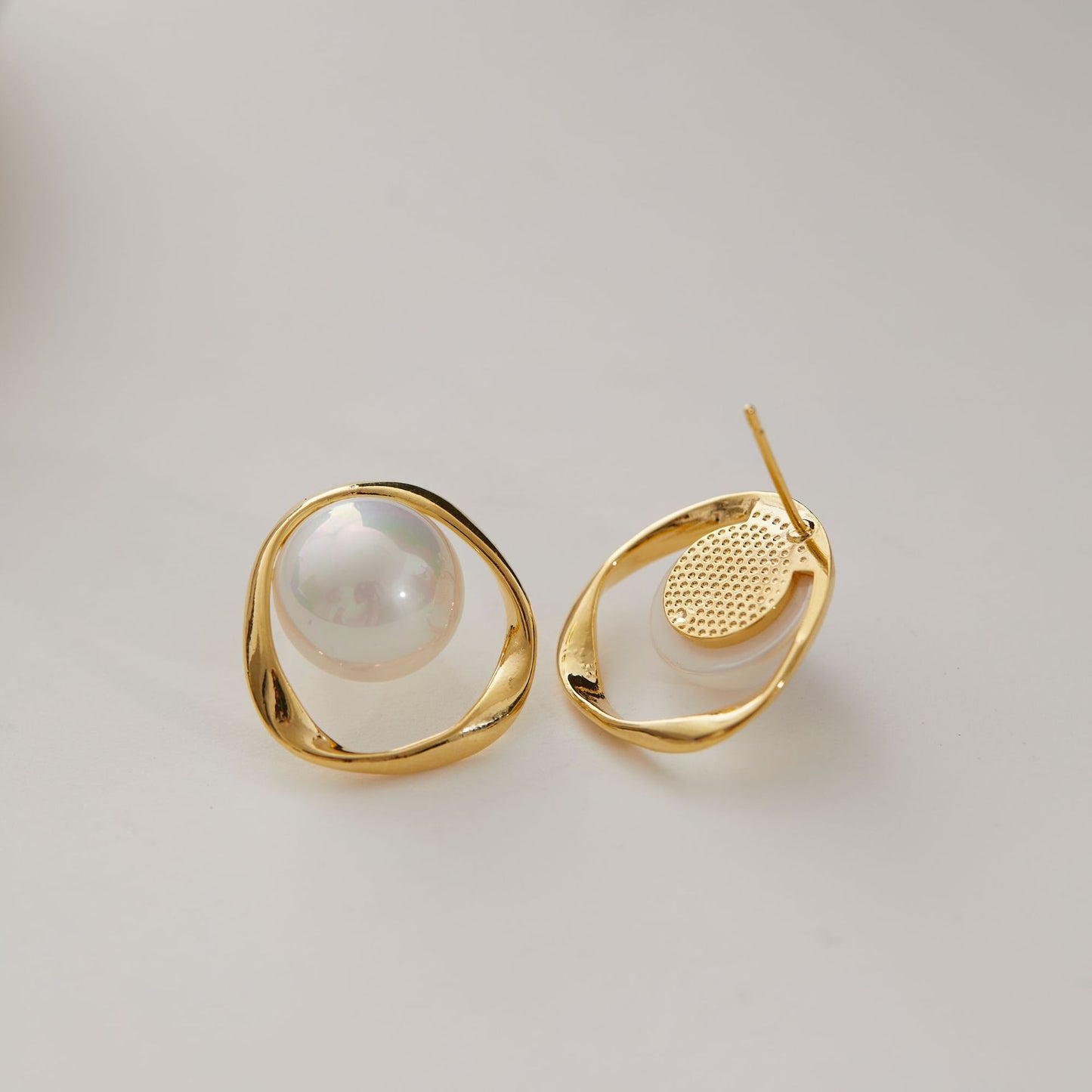 Mosquito Coil Ear Clip Earless Female Earrings