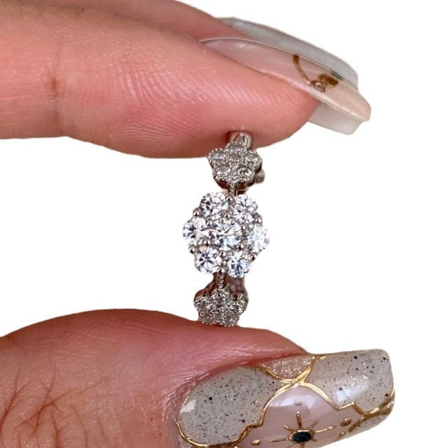 Diamond Flower Exquisite Hexapetalous Flowers High Sense Elegance Rings