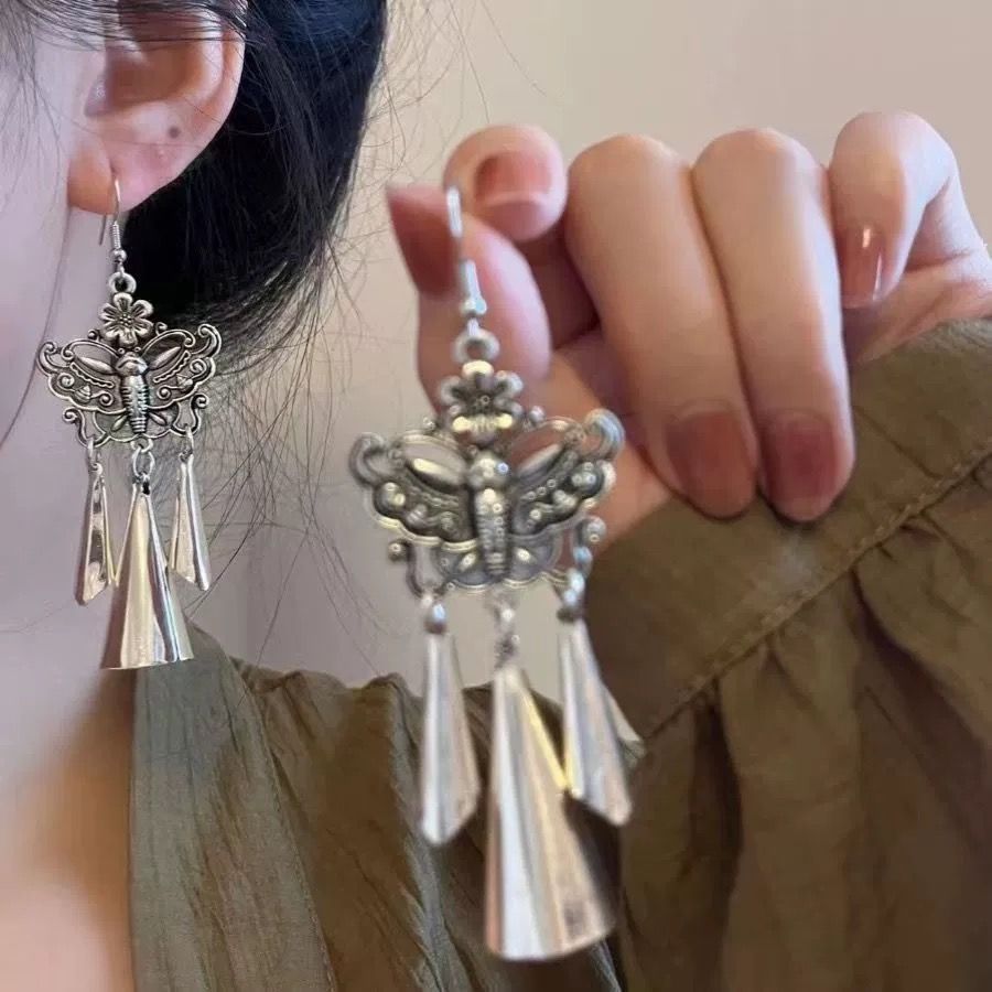 Women's Sier Simple Elegant Fashionable High-grade Niche Earrings