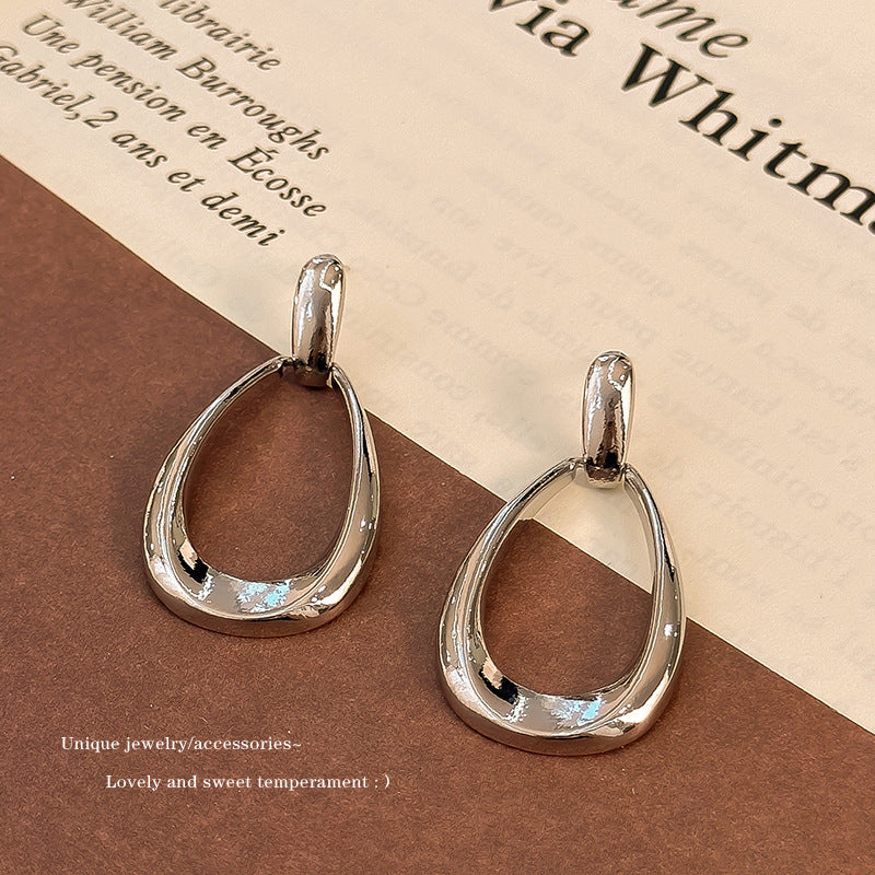 Women's Sier Simple Elegant Fashionable High-grade Niche Earrings