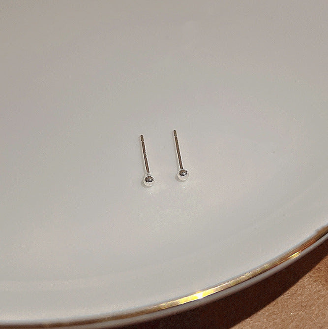 Women's Sier Small Simple Ear Beanie Bone Earrings