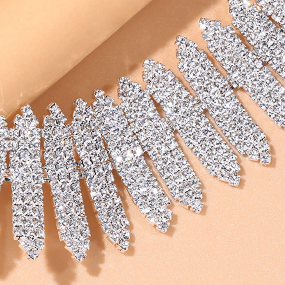 Women's Diamond Bullet Style Popular Ornament Cold Necklaces