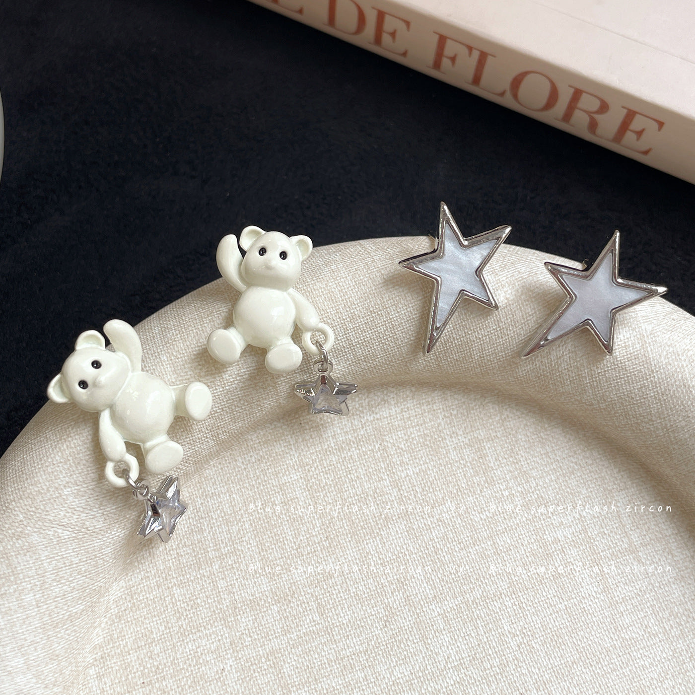Women's Bear Sier Needle Niche Design Unique Earrings