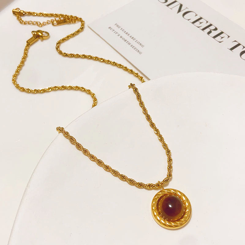 Tiger Eye Design Light Luxury Advanced Sense Elegance Retro Necklaces