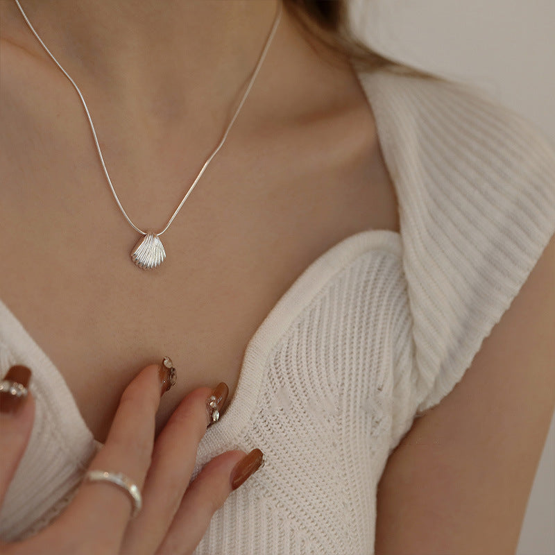 Fashionable Minority Shell Texture Female Clavicle Chain Necklaces