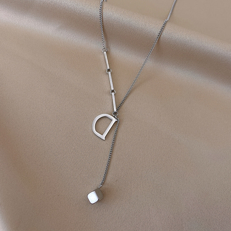 Niche Design Simple Letter Short Clavicle Chain Necklaces
