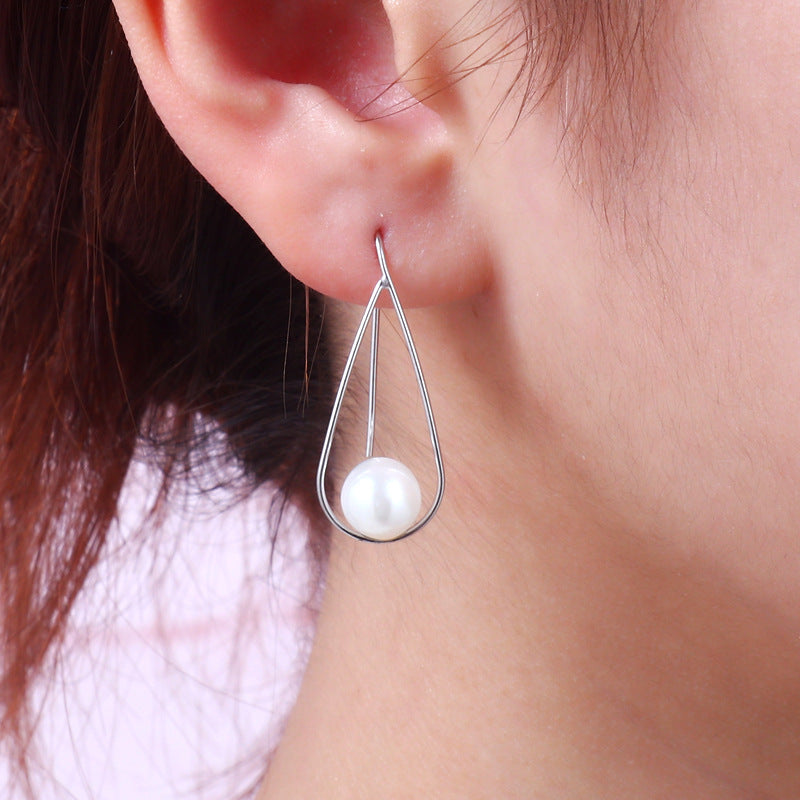 Exaggerated Personalized Shell Pearls Light Luxury Earrings