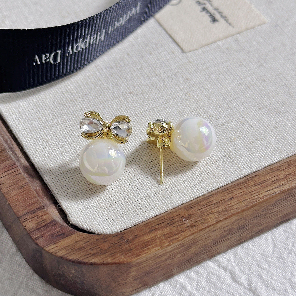 Women's Pearl Fashion High-grade Summer Ear Light Earrings