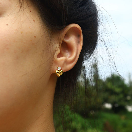 Women's Steel Hollow Diamond Double Heart Simple Glossy Earrings