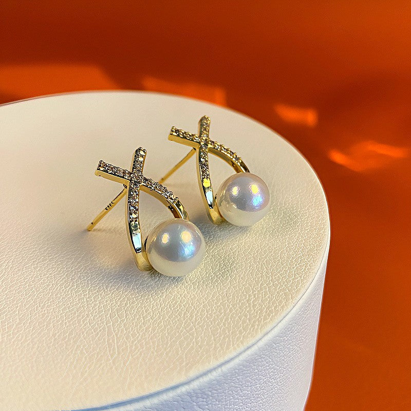 Entry Lux Style Cross Fritillary Zircon Earrings
